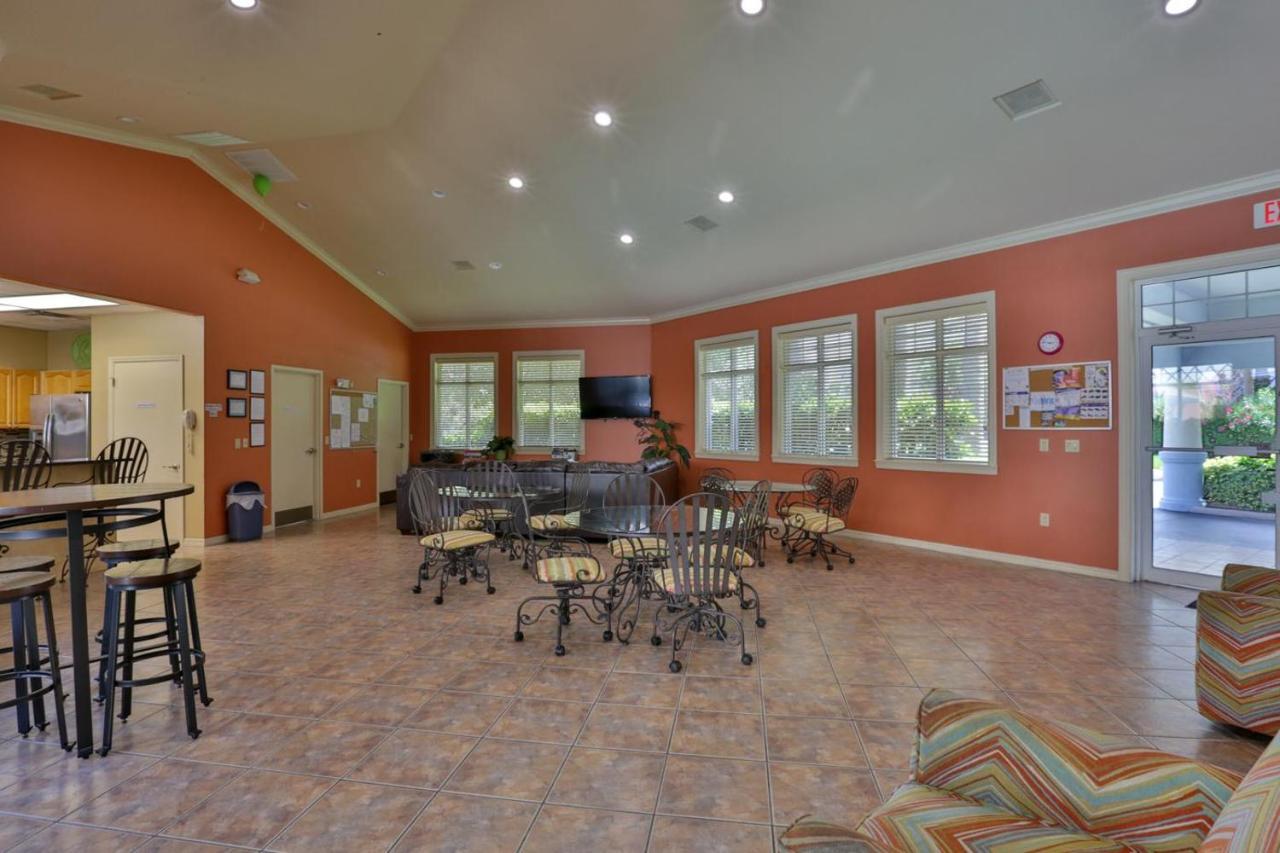 3 Bedroom 2 Bath Oceanwalk Condo With Estuary Views New Smyrna Beach Eksteriør bilde