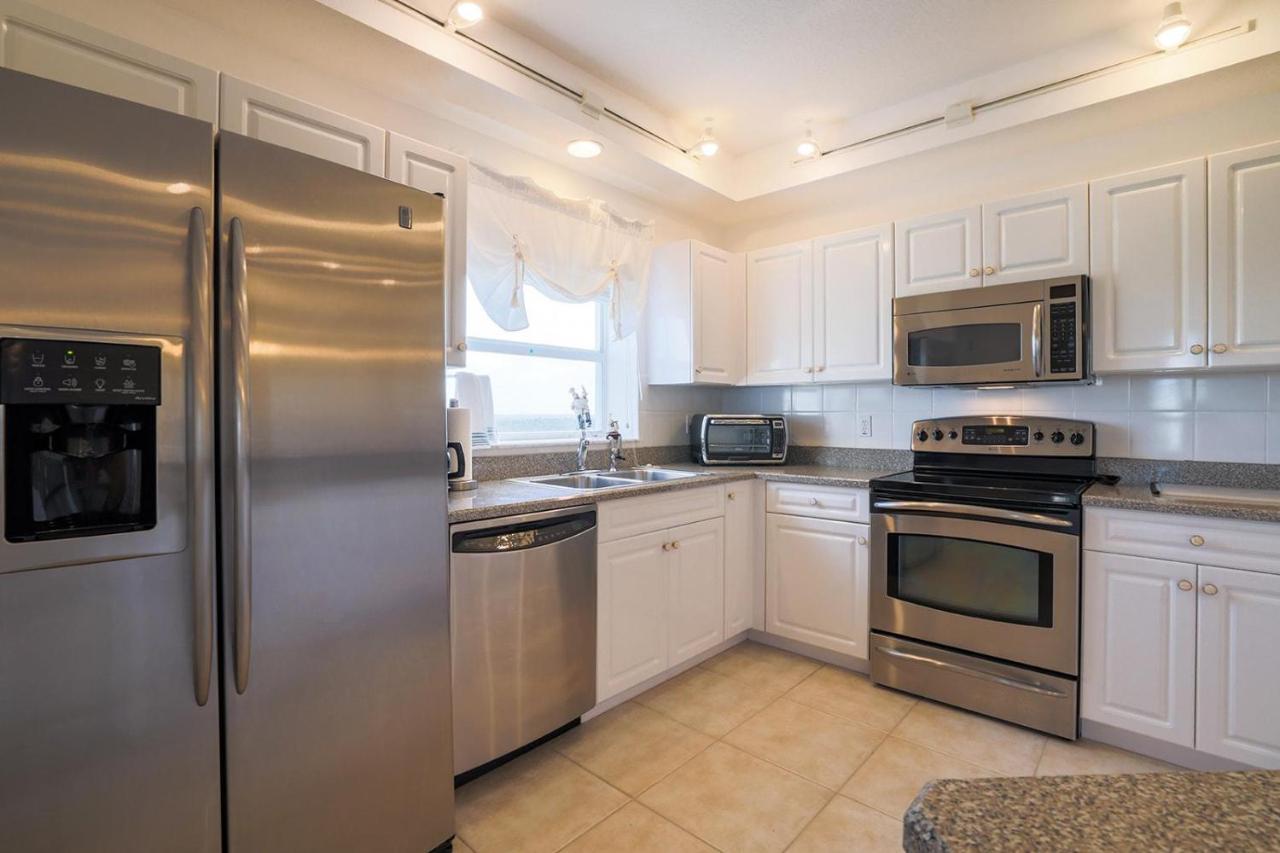 3 Bedroom 2 Bath Oceanwalk Condo With Estuary Views New Smyrna Beach Eksteriør bilde